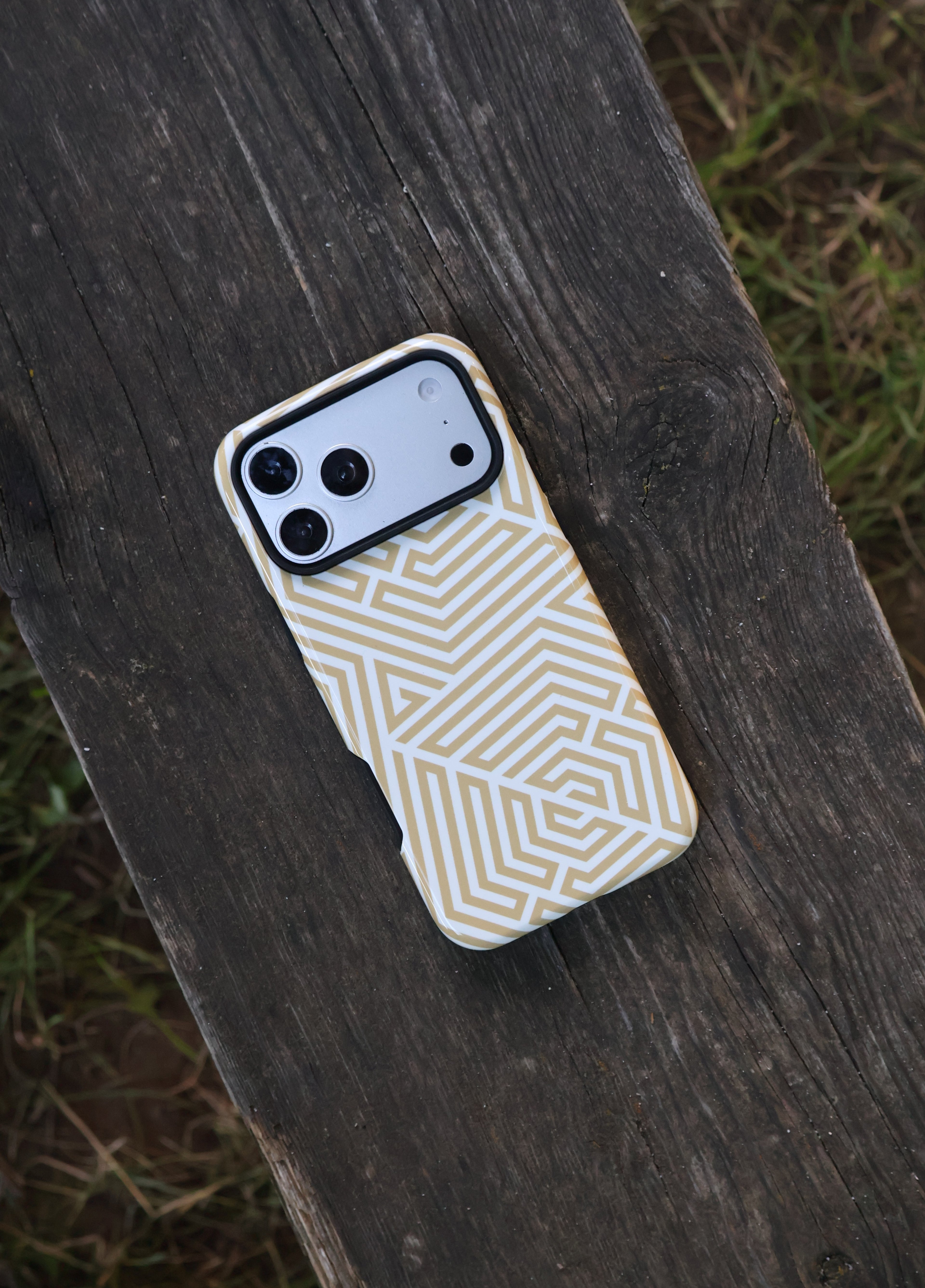 Gold Geometric