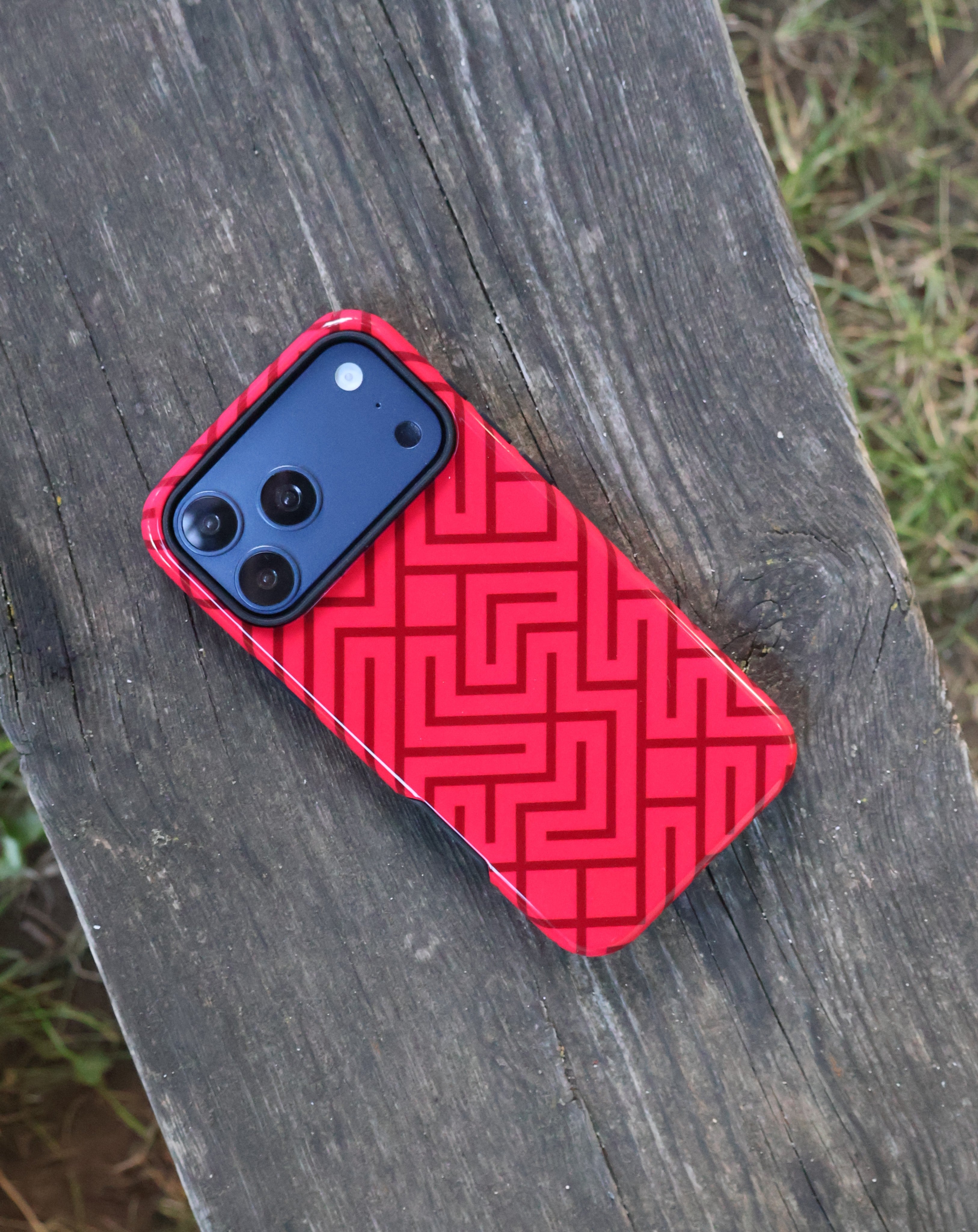 Bold Geometric